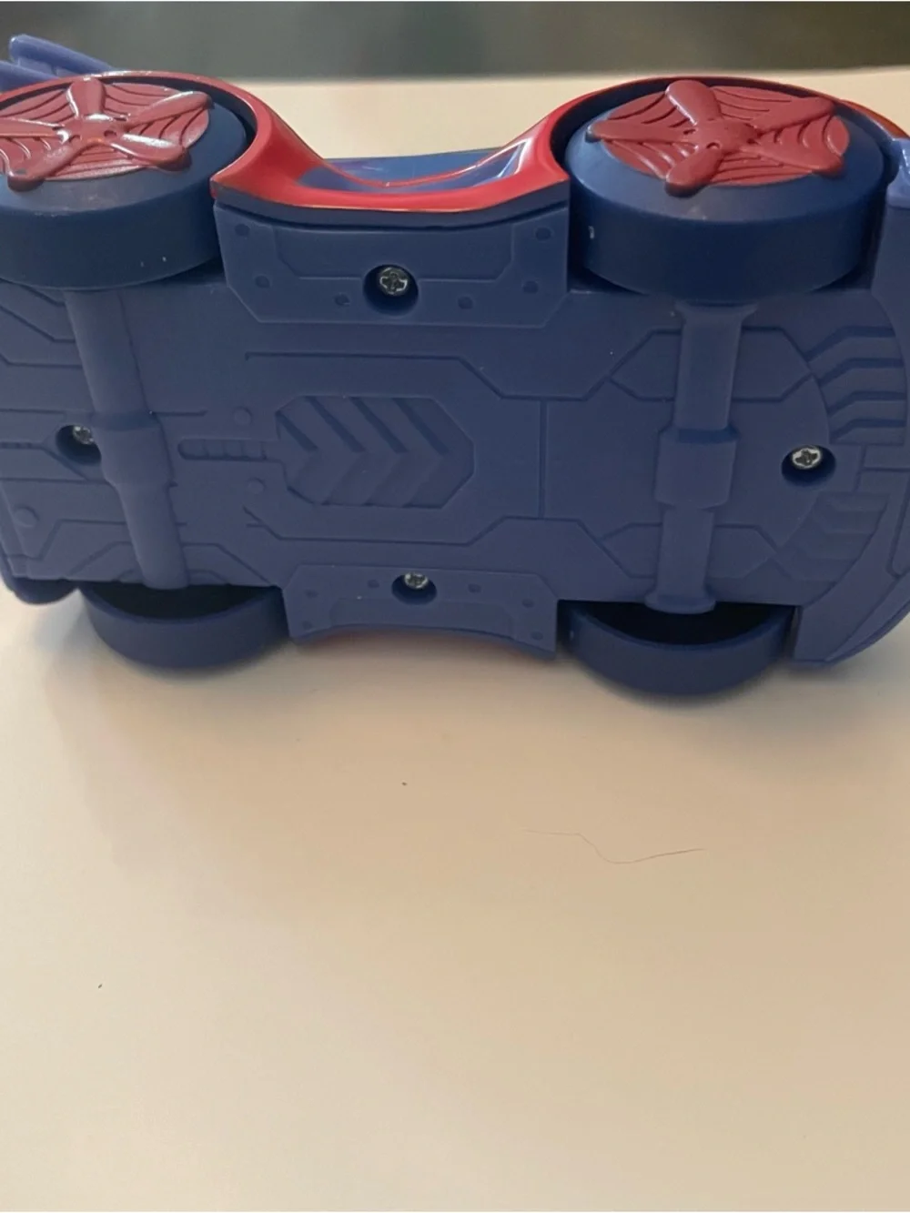 Spiderman car holds figure red blue hero super hero car
